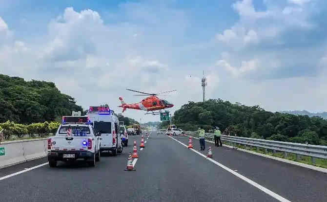 汉滨区高速公路汽车救援案例